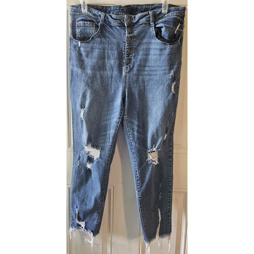 RISEN Jeans Women's 2XL Distressed Skinny Button Fly Raw Hem Stretch Blue Denim